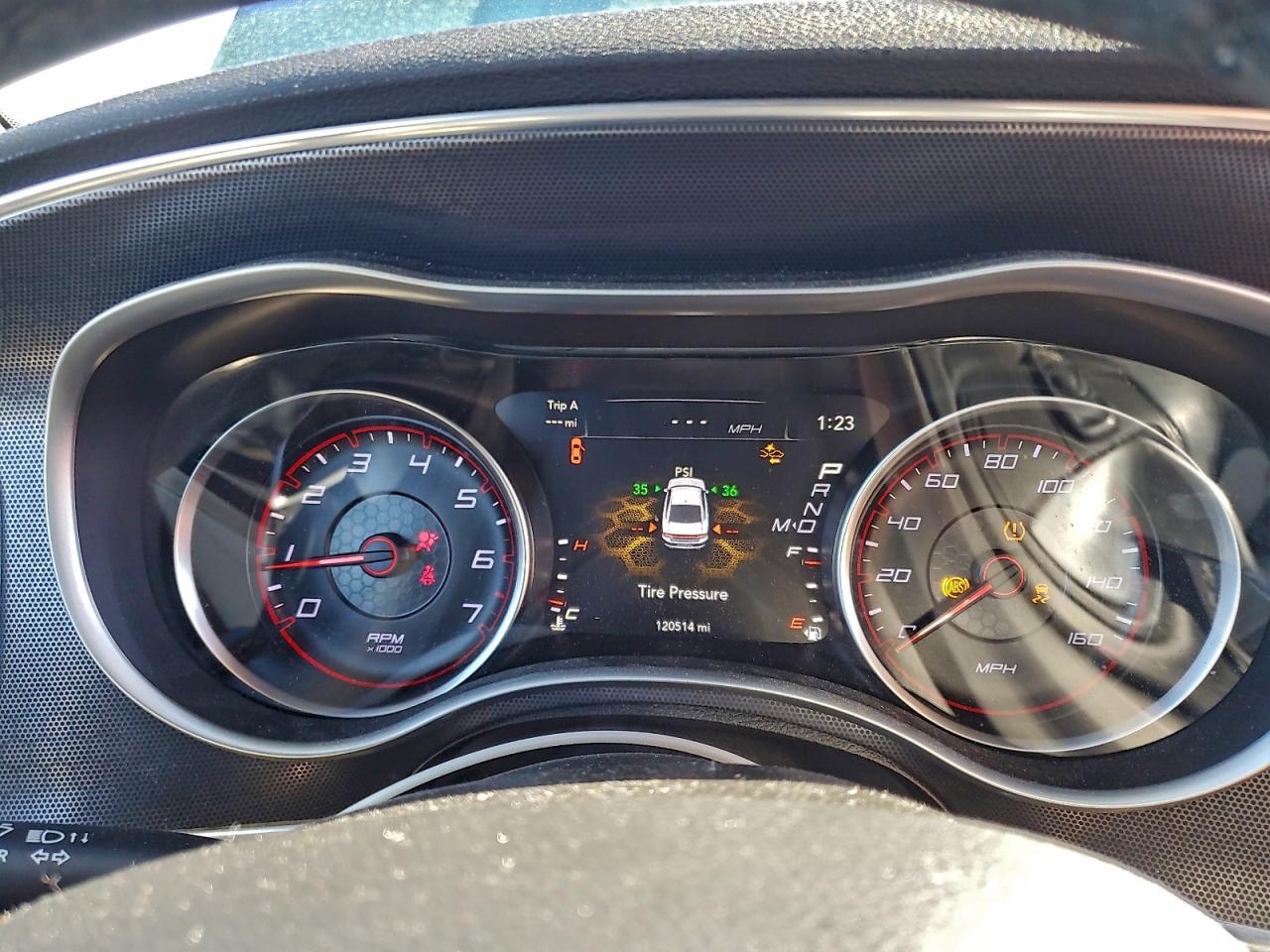 2015 DODGE CHARGER R/T photo 9
