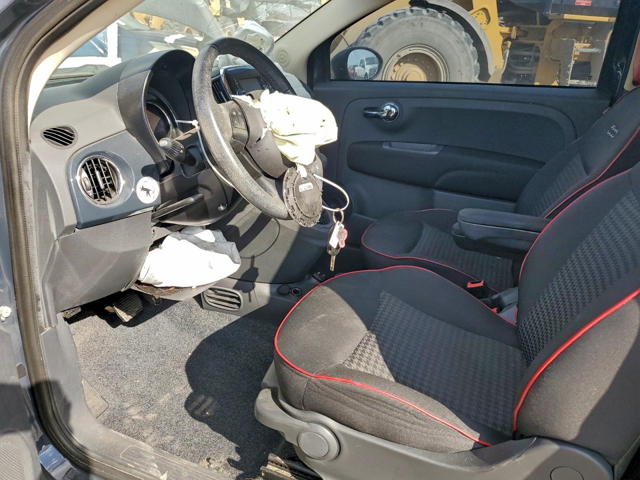 2018 FIAT 500 POP photo 7