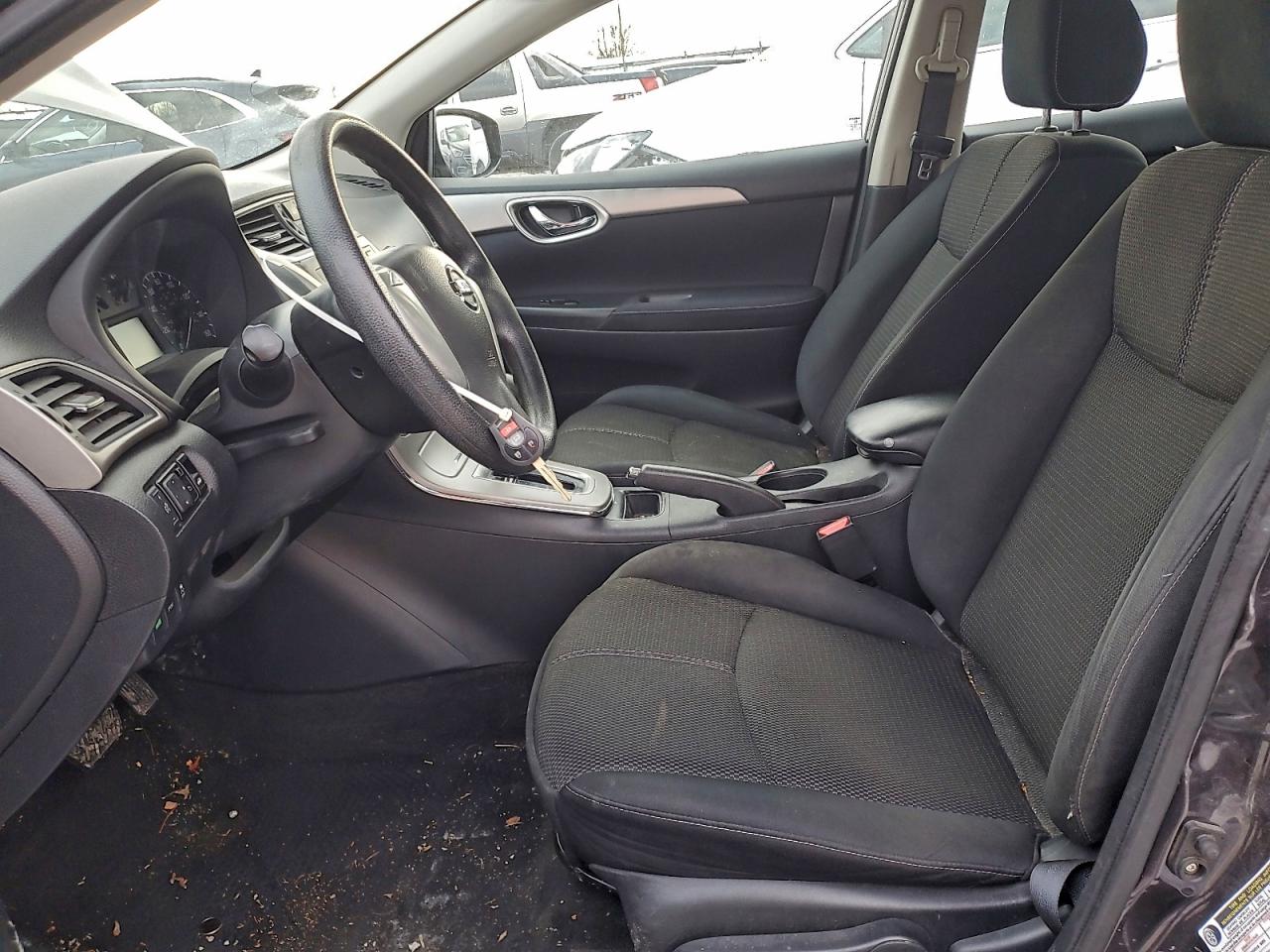 2014 NISSAN SENTRA S photo 19