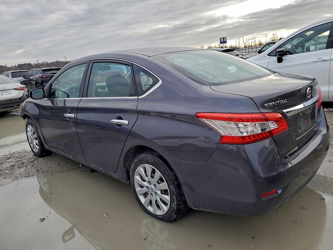 2014 NISSAN SENTRA S photo 4