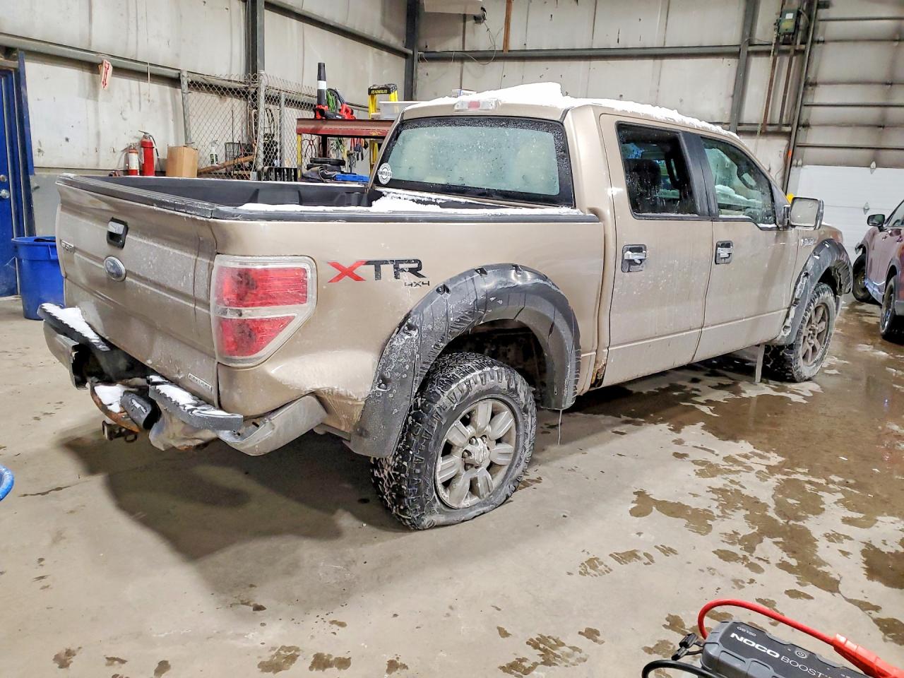 2011 FORD F150 SUPERCREW photo 3