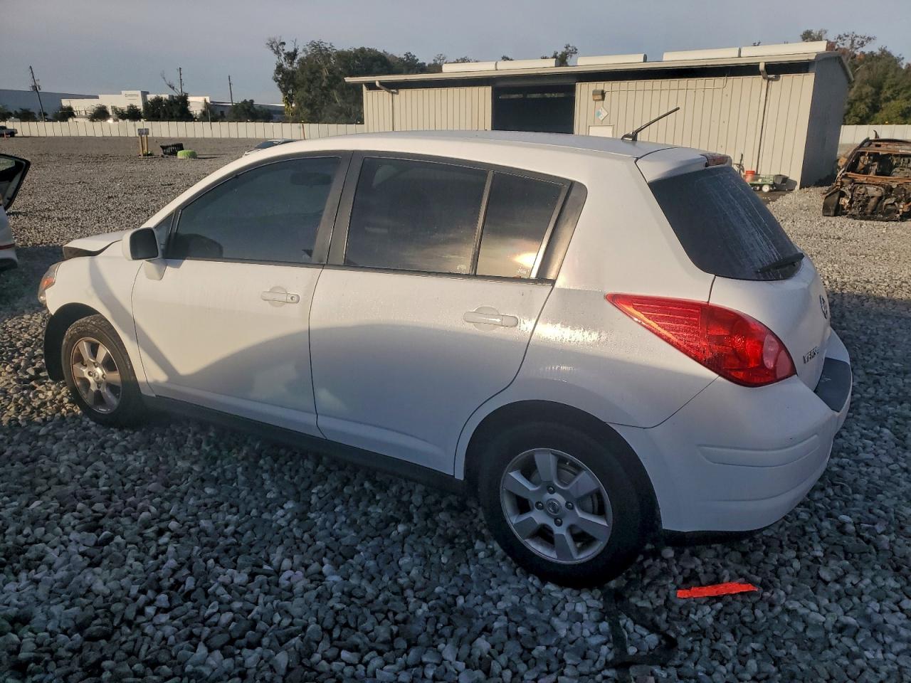 2012 NISSAN VERSA S photo 2