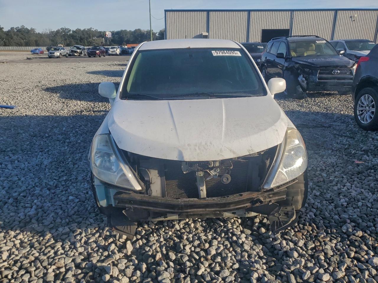 2012 NISSAN VERSA S photo 5