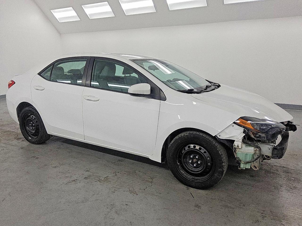 2019 TOYOTA COROLLA L photo 4