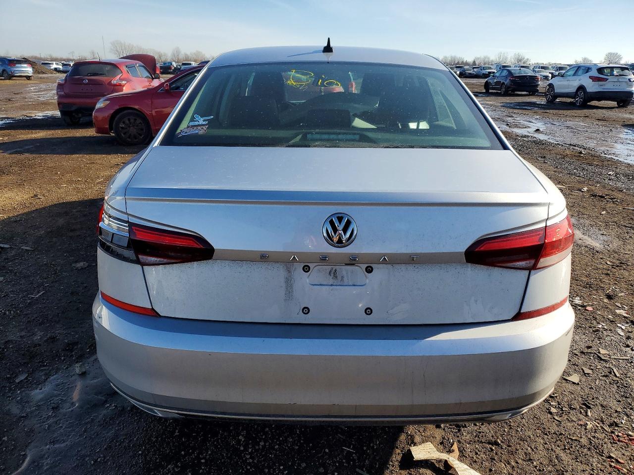 2020 VOLKSWAGEN PASSAT SE photo 6