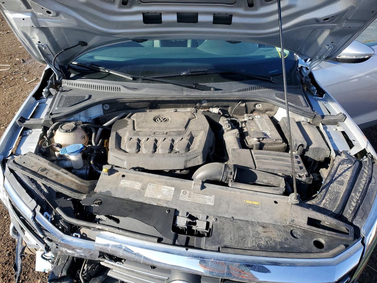 2020 VOLKSWAGEN PASSAT SE photo 11