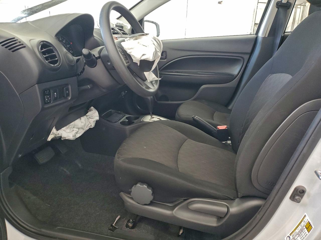 2024 MITSUBISHI MIRAGE ES photo 7