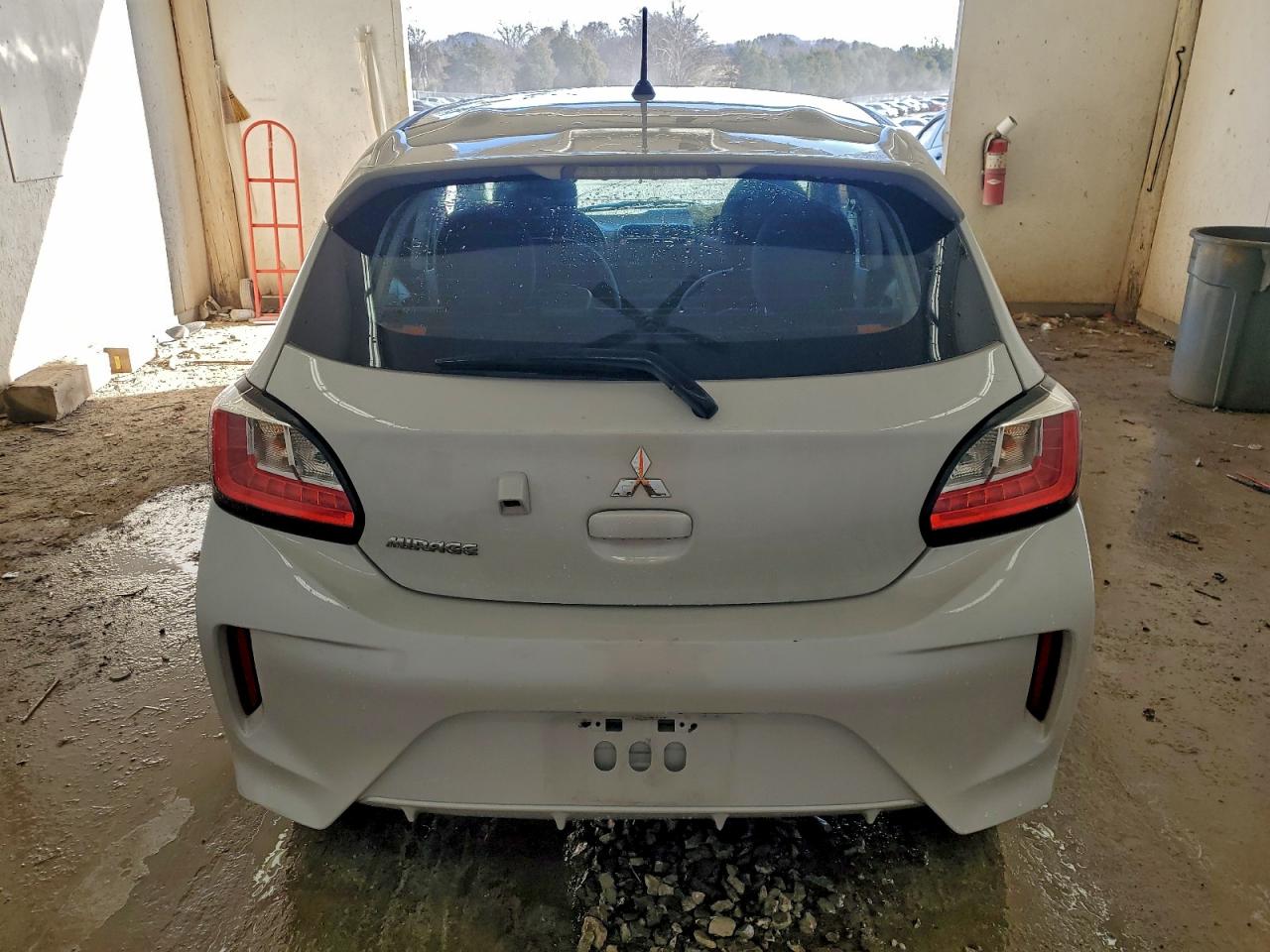 2024 MITSUBISHI MIRAGE ES photo 6