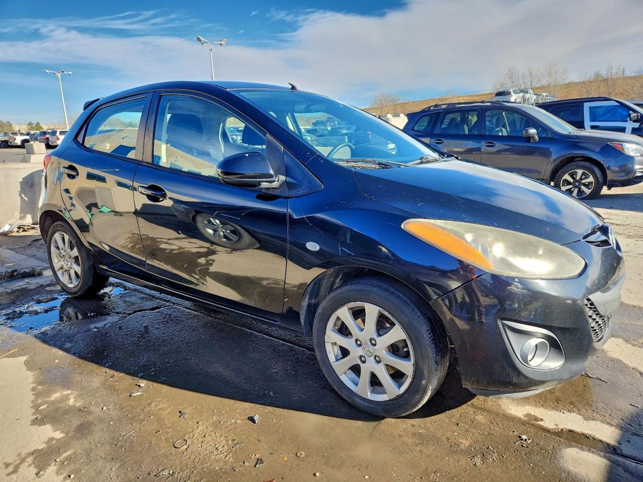 2011 MAZDA MAZDA2 photo 4
