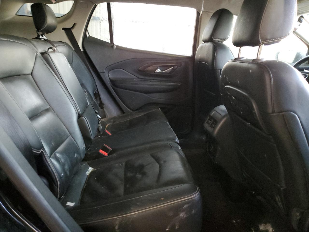 2018 GMC TERRAIN DENALI photo 11