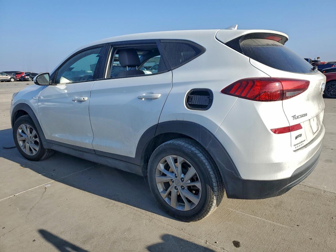 2019 HYUNDAI TUCSON SE photo 2