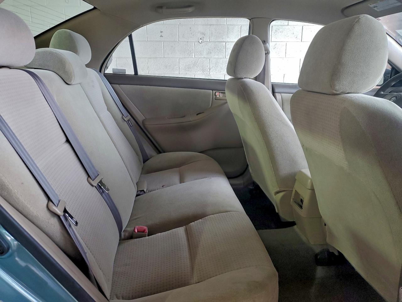2006 TOYOTA COROLLA CE photo 10