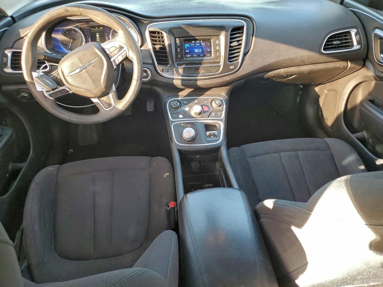 2016 CHRYSLER 200 LIMITED photo 8