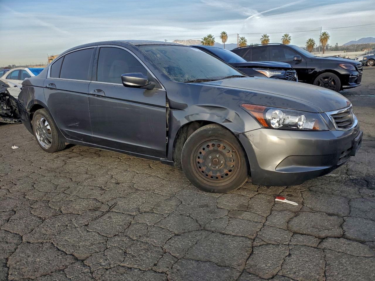 2010 HONDA ACCORD LX photo 4