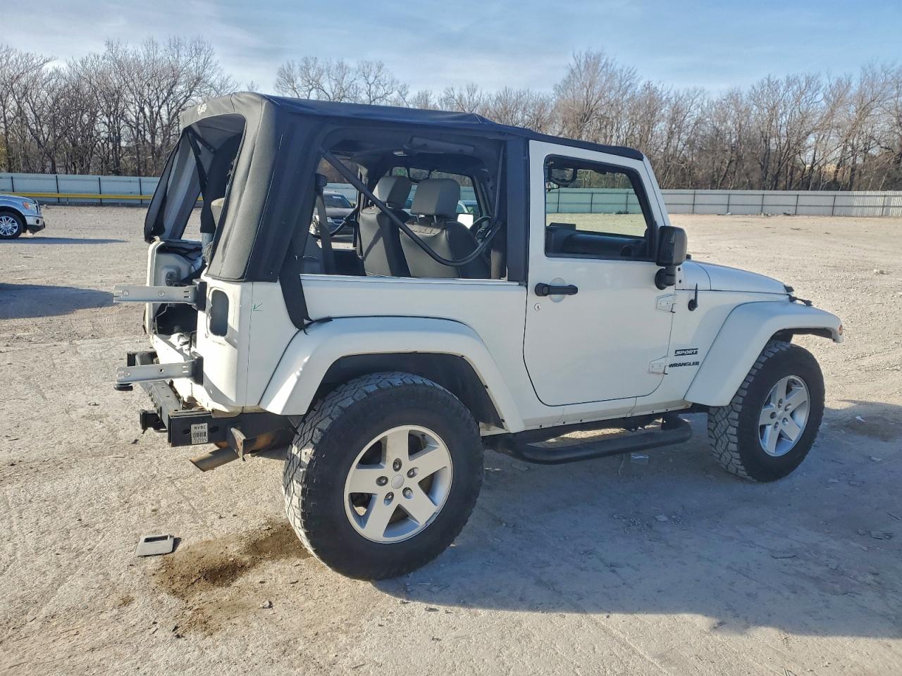 2010 JEEP WRANGLER SPORT photo 3