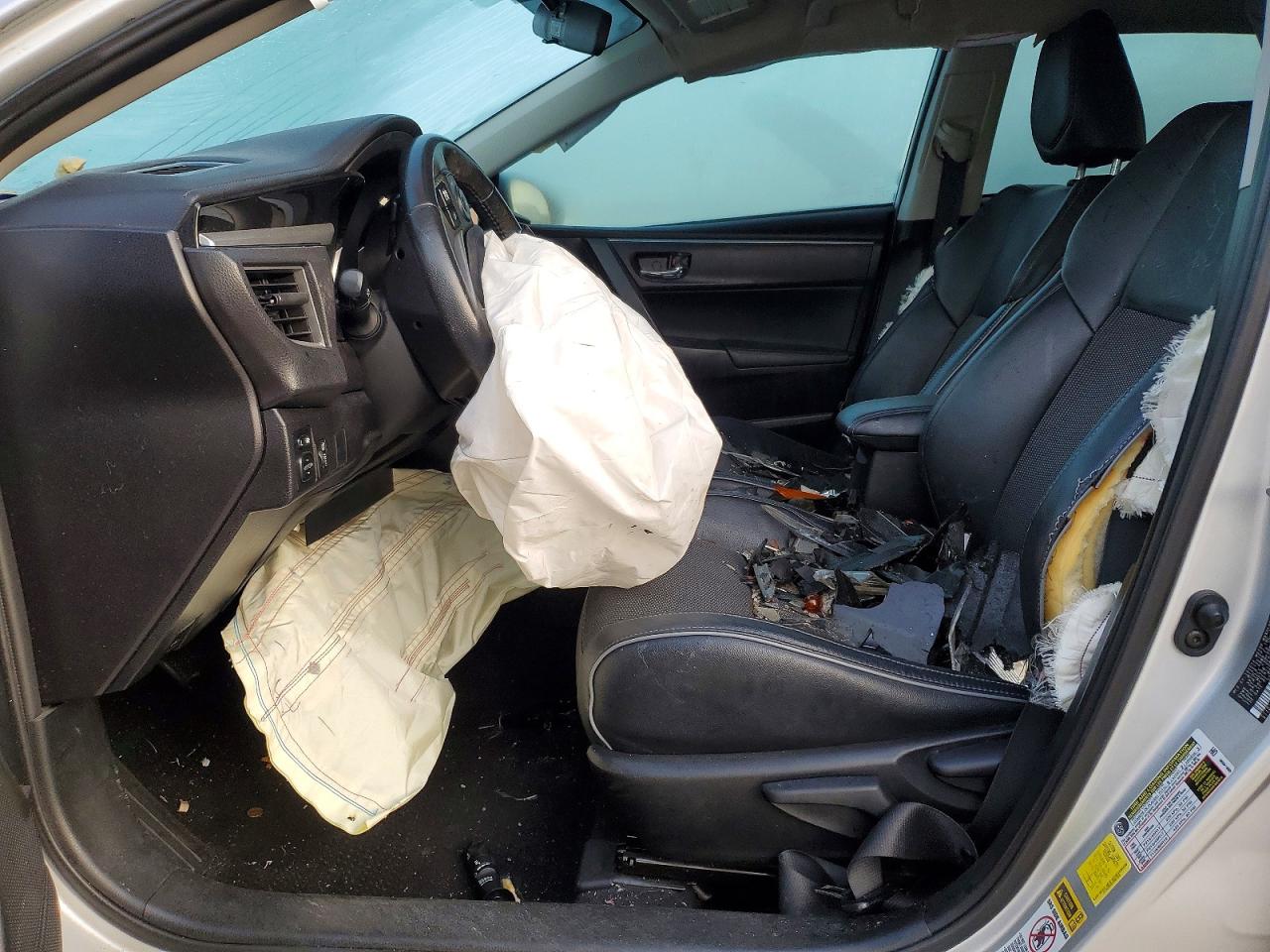2016 TOYOTA COROLLA L photo 7