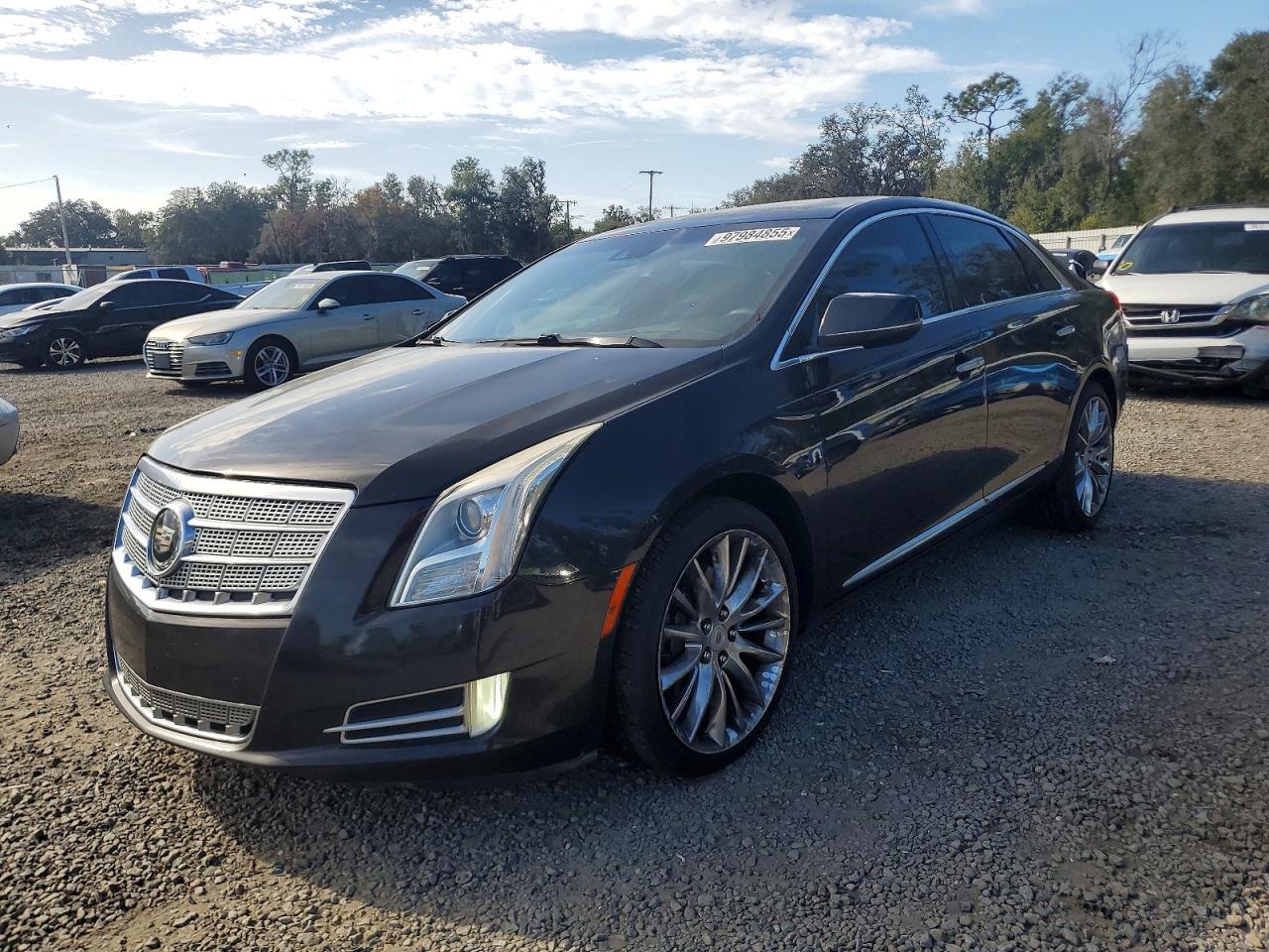 2013 CADILLAC XTS