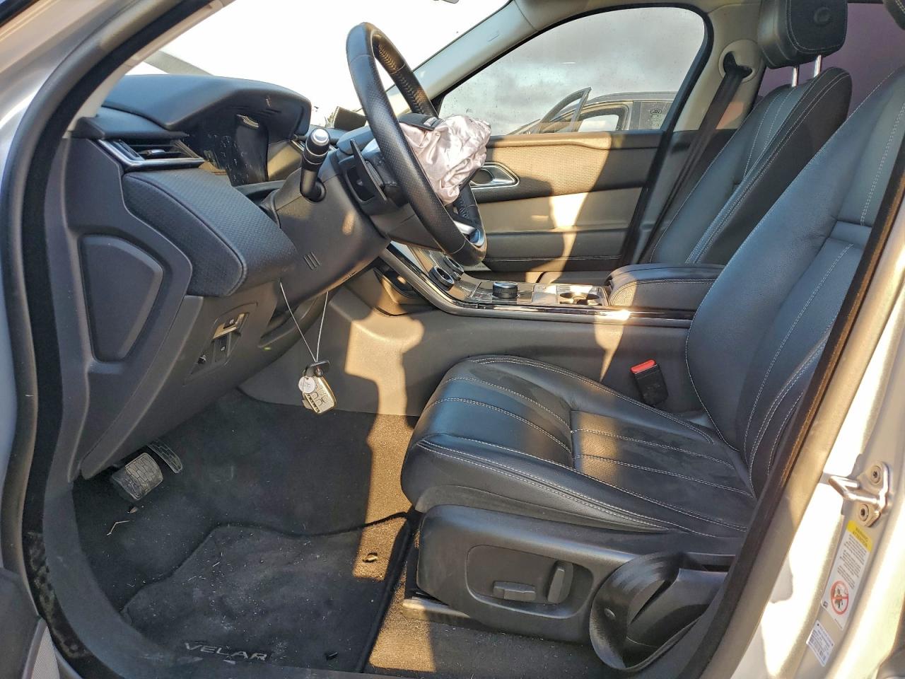 2018 LAND ROVER RANGE ROVER VELAR S photo 7