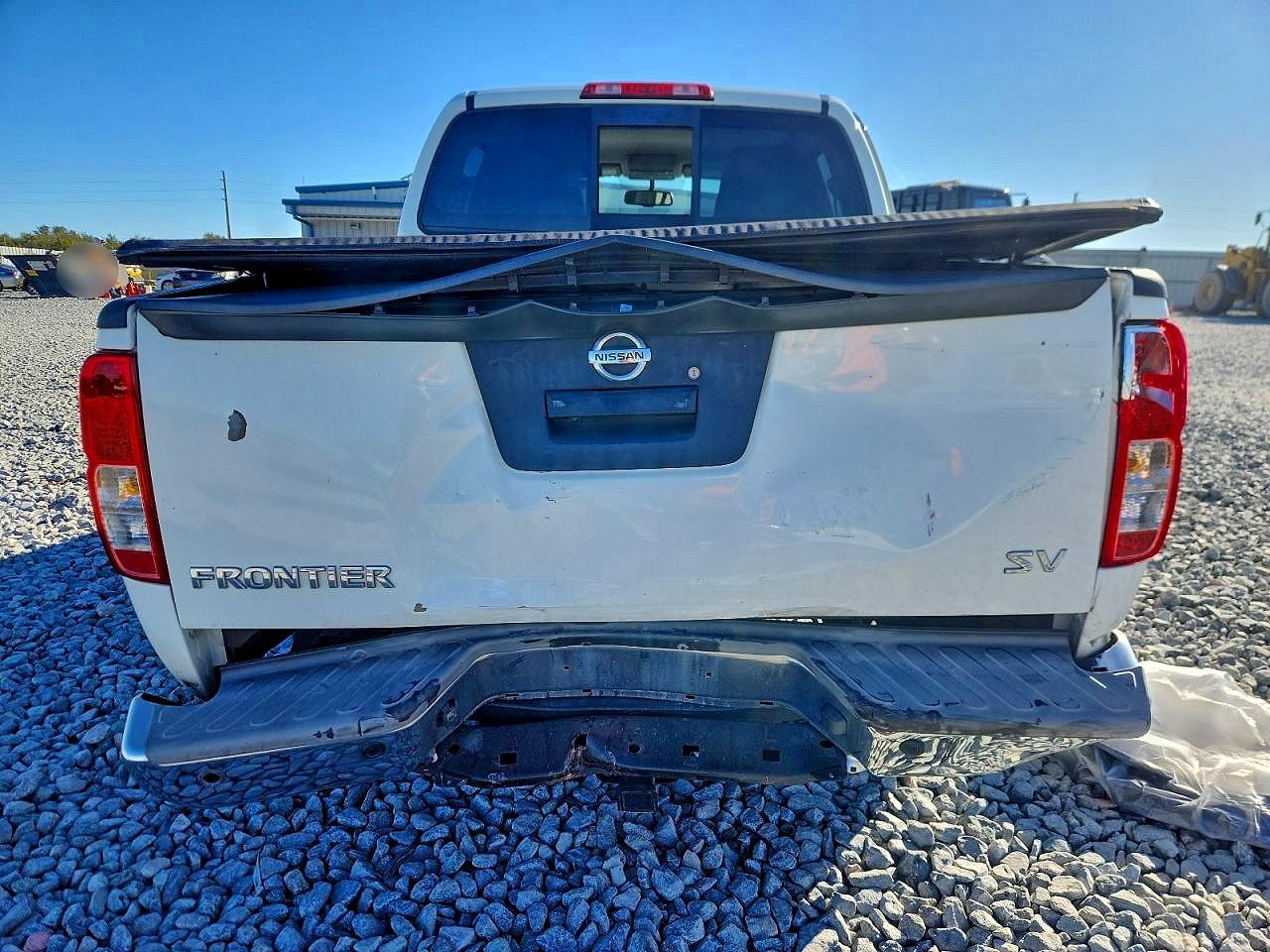 2018 NISSAN FRONTIER S photo 6