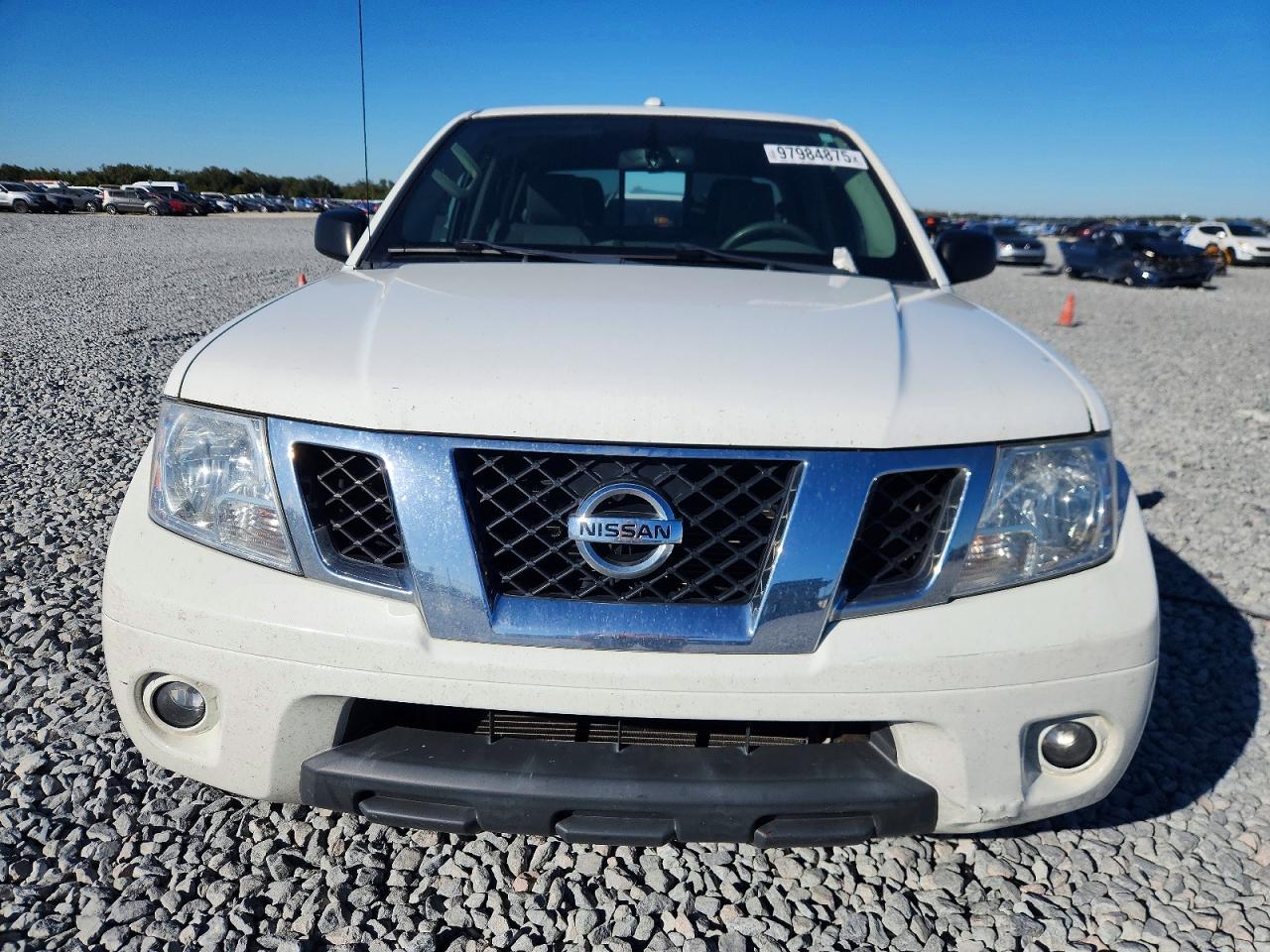 2018 NISSAN FRONTIER S photo 5