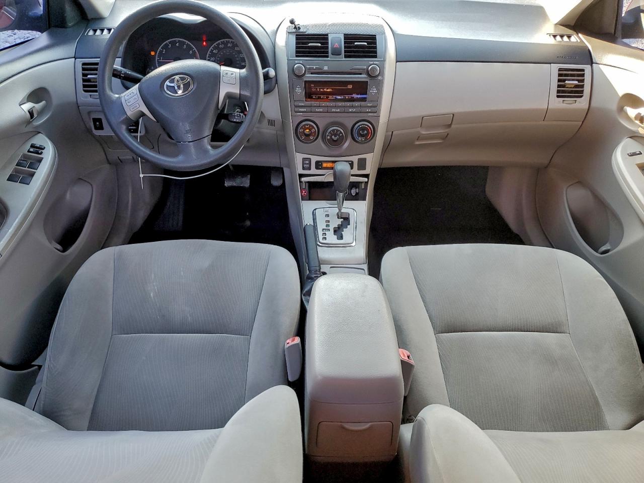 2011 TOYOTA COROLLA BASE photo 8