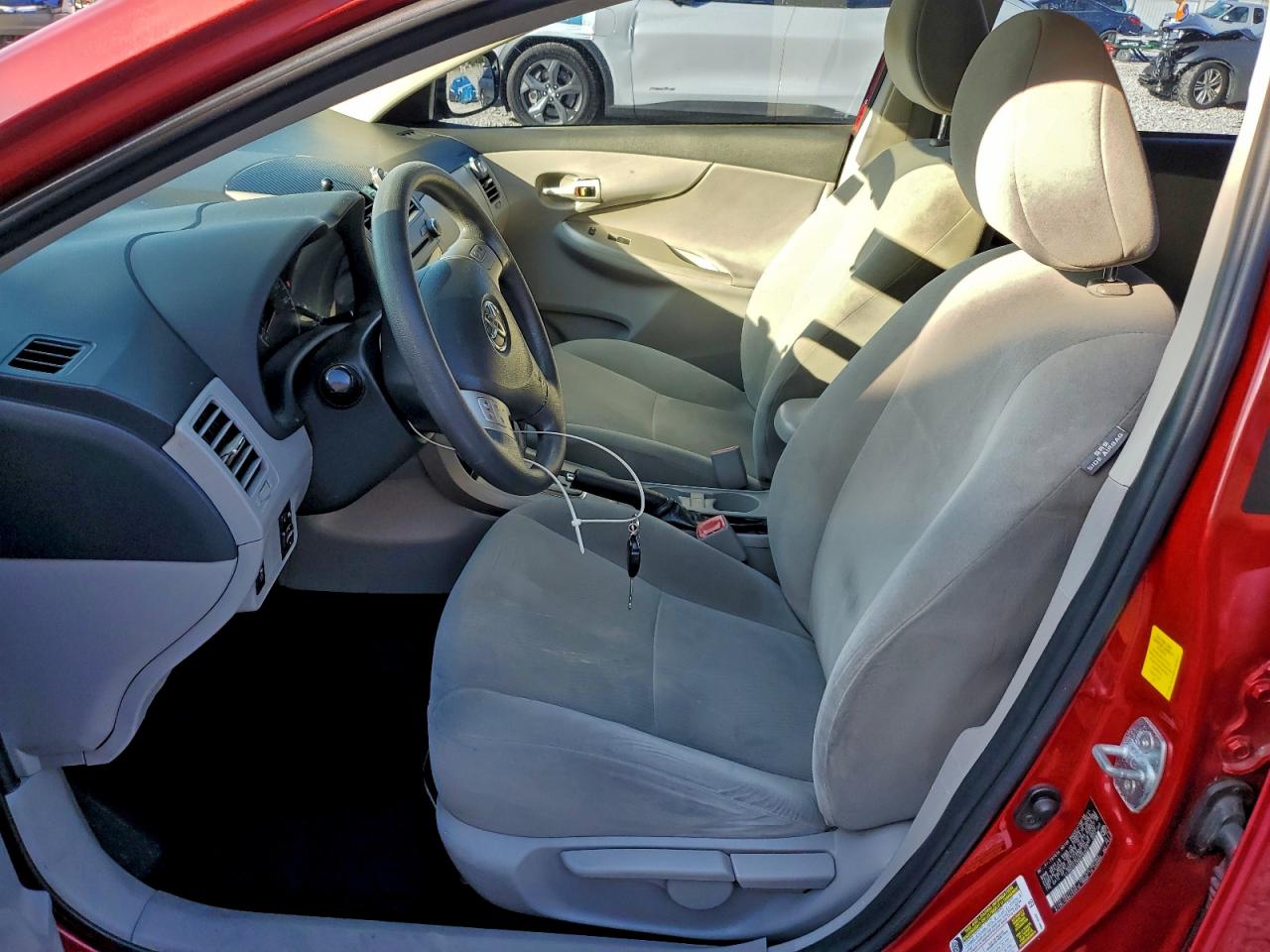 2011 TOYOTA COROLLA BASE photo 7