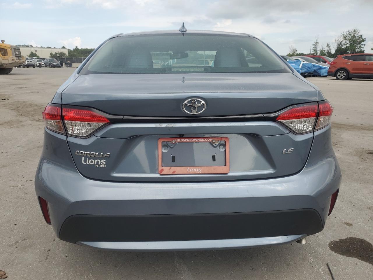 2021 TOYOTA COROLLA LE photo 6