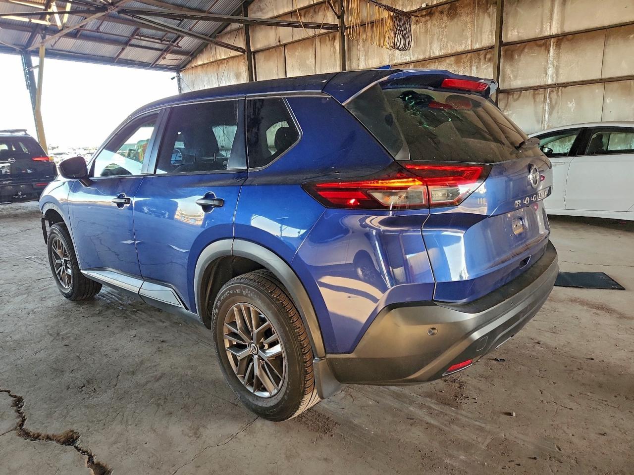 2021 NISSAN ROGUE S photo 2
