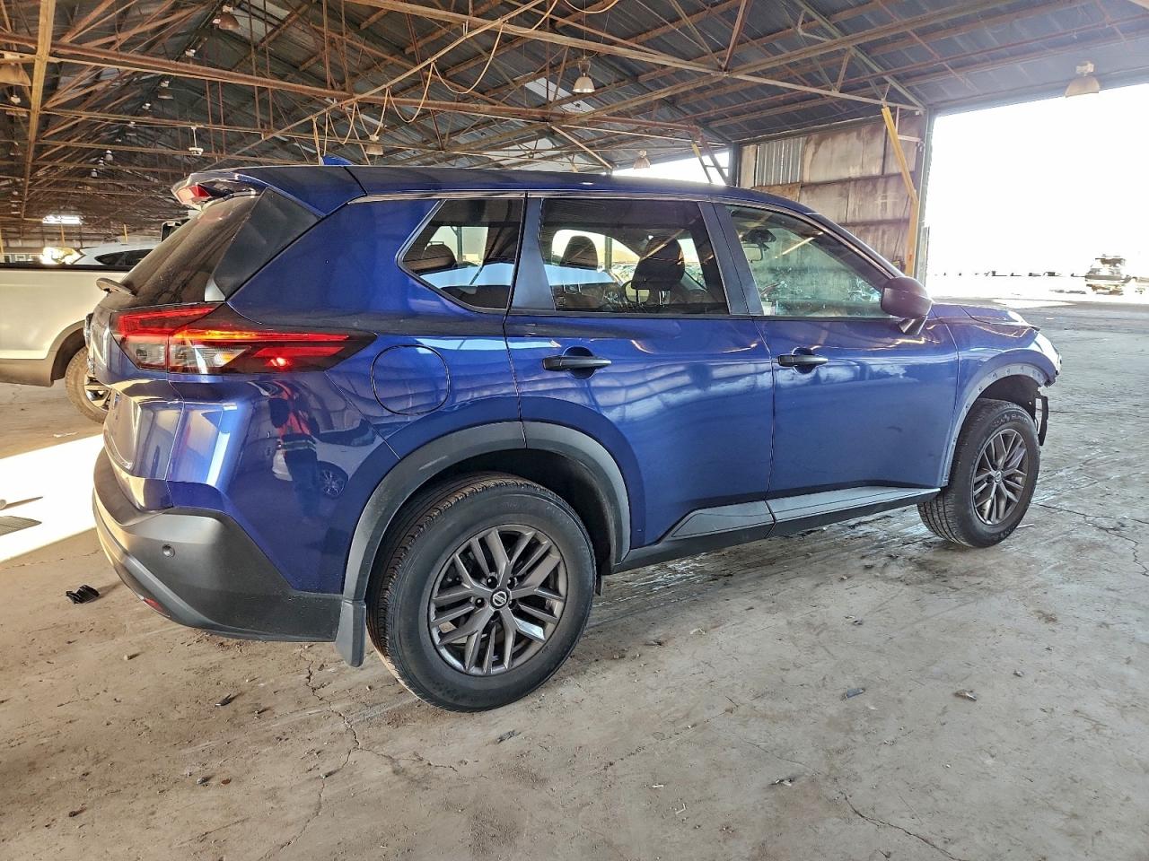 2021 NISSAN ROGUE S photo 3