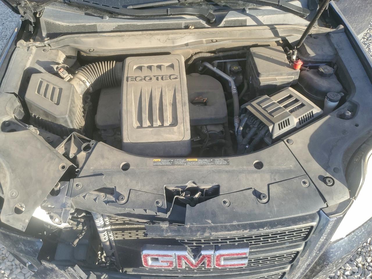 2015 GMC TERRAIN SLE photo 12