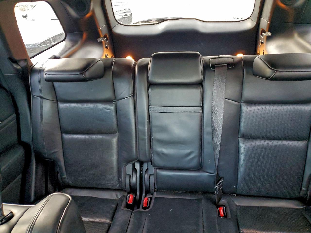 2018 JEEP GRAND CHEROKEE OVERLAND photo 19