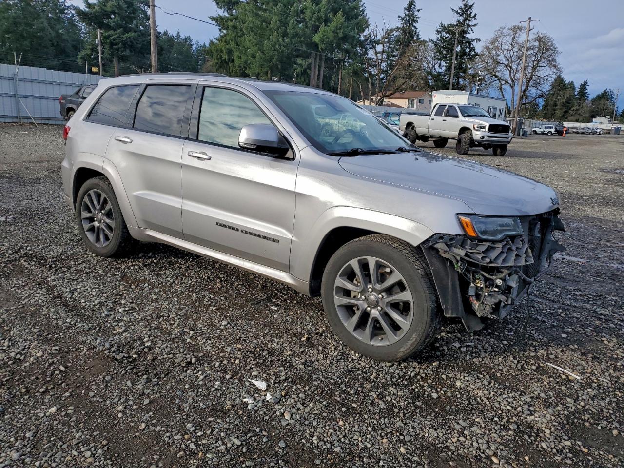 2018 JEEP GRAND CHEROKEE OVERLAND photo 7