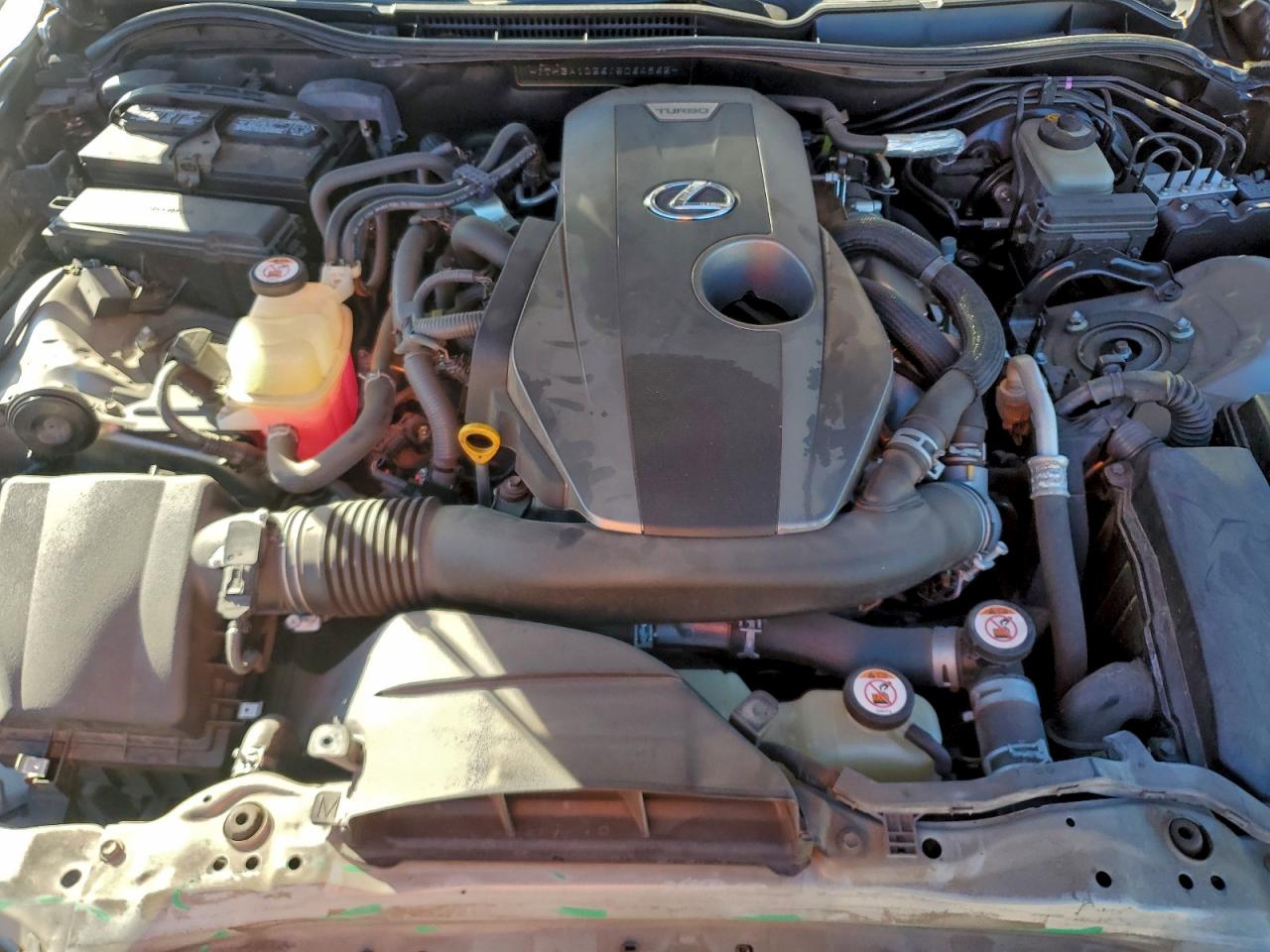2018 LEXUS IS 300 photo 11