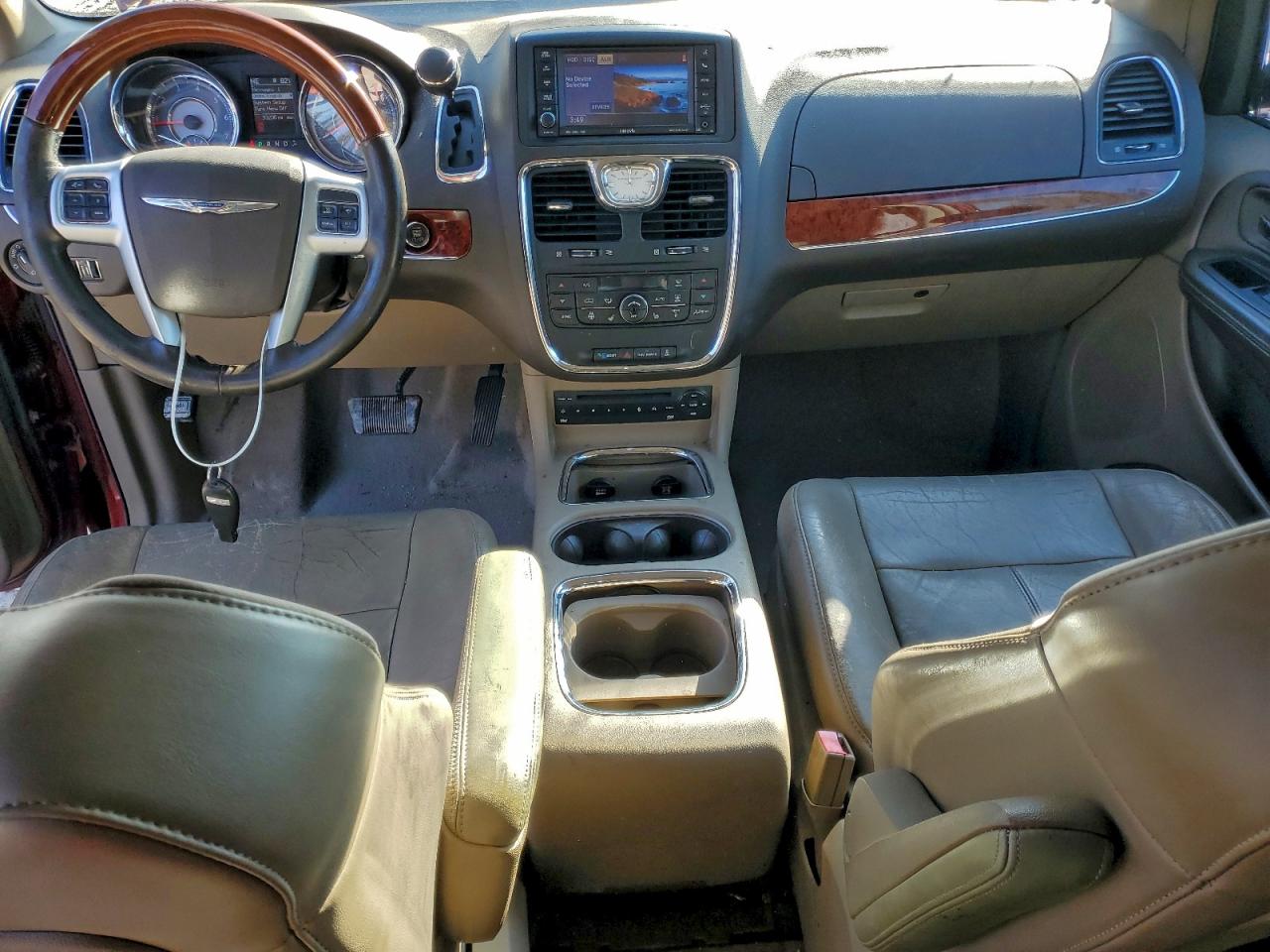 2012 CHRYSLER TOWN & COUNTRY LIMITED photo 8