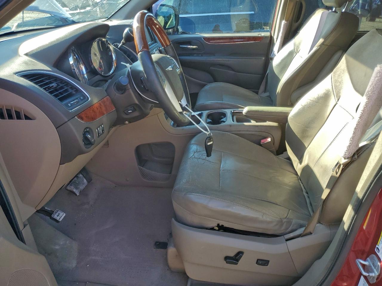 2012 CHRYSLER TOWN & COUNTRY LIMITED photo 7