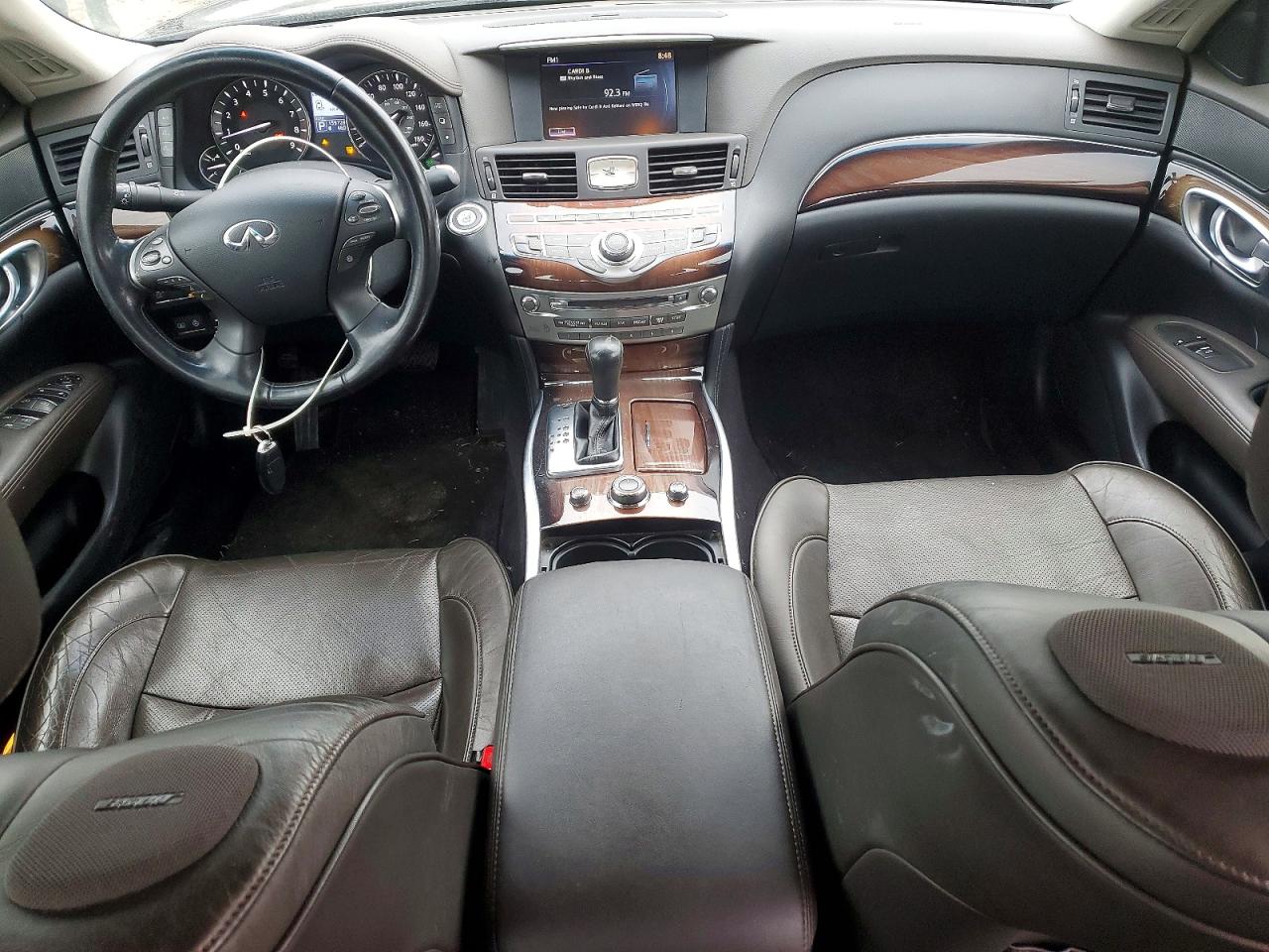 2011 INFINITI M37 X photo 8