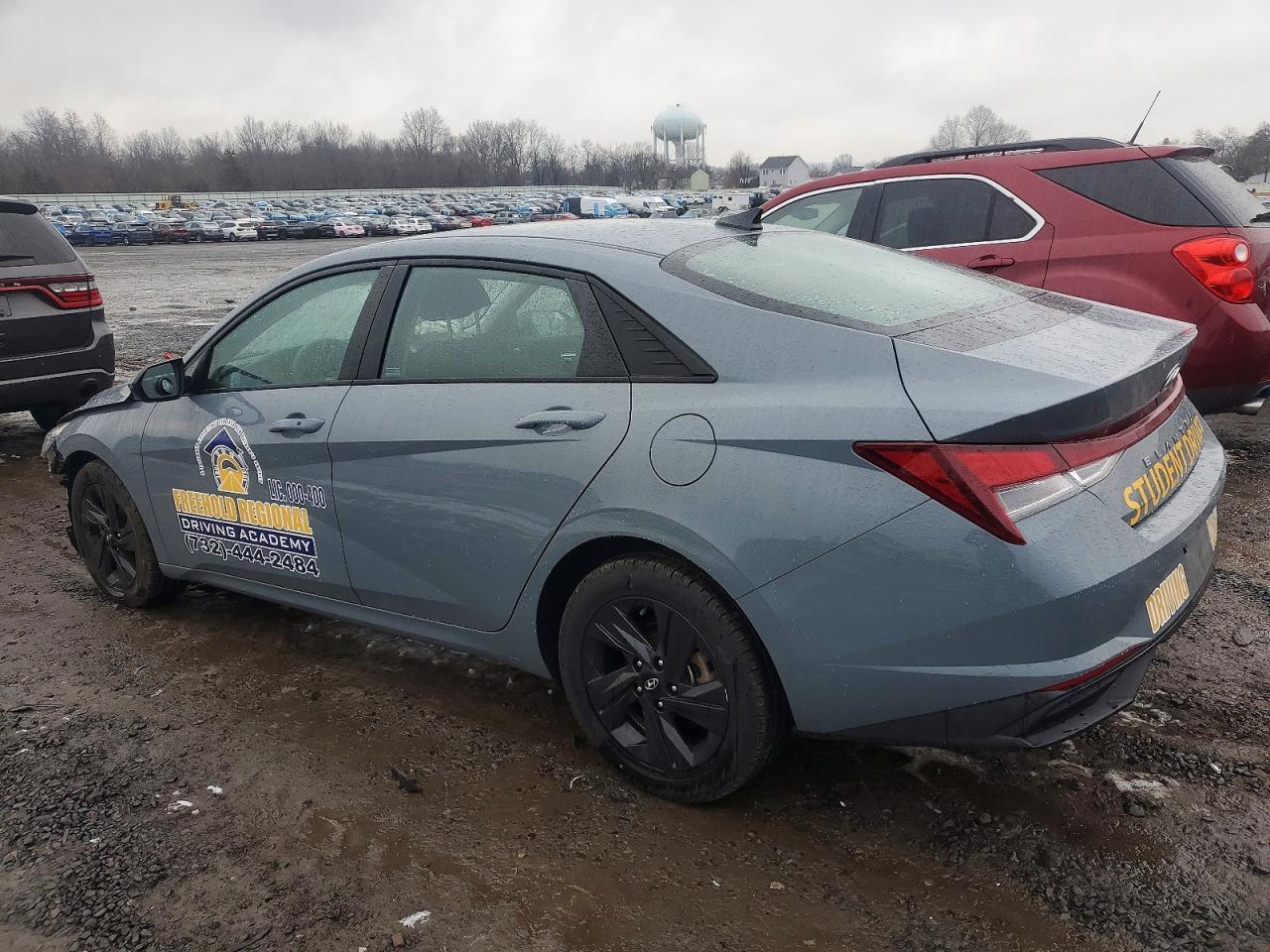 2021 HYUNDAI ELANTRA SEL photo 2
