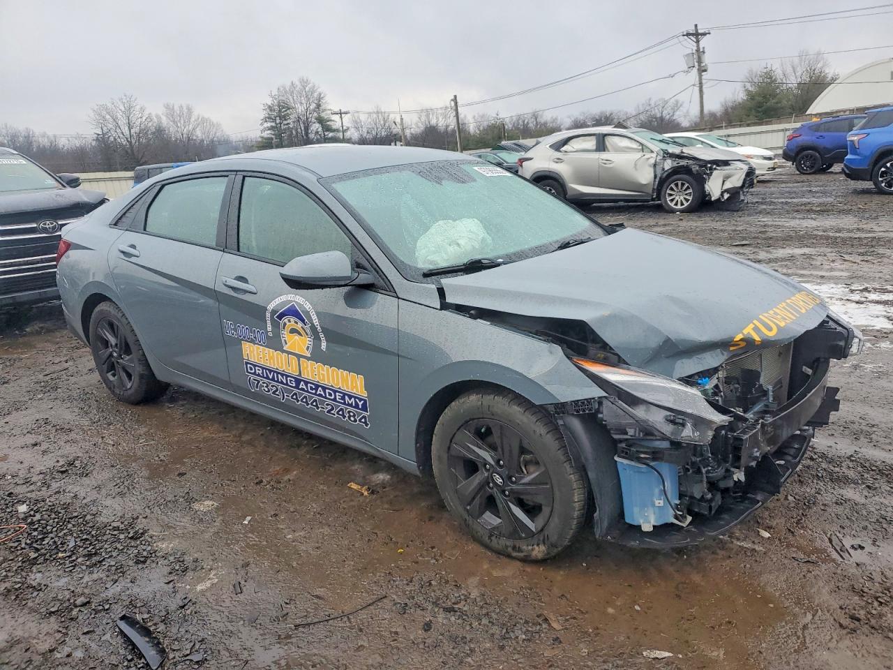 2021 HYUNDAI ELANTRA SEL photo 4