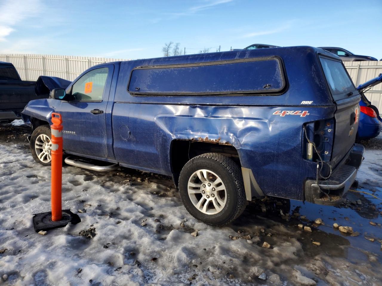 2014 CHEVROLET SILVERADO K1500 LT photo 2