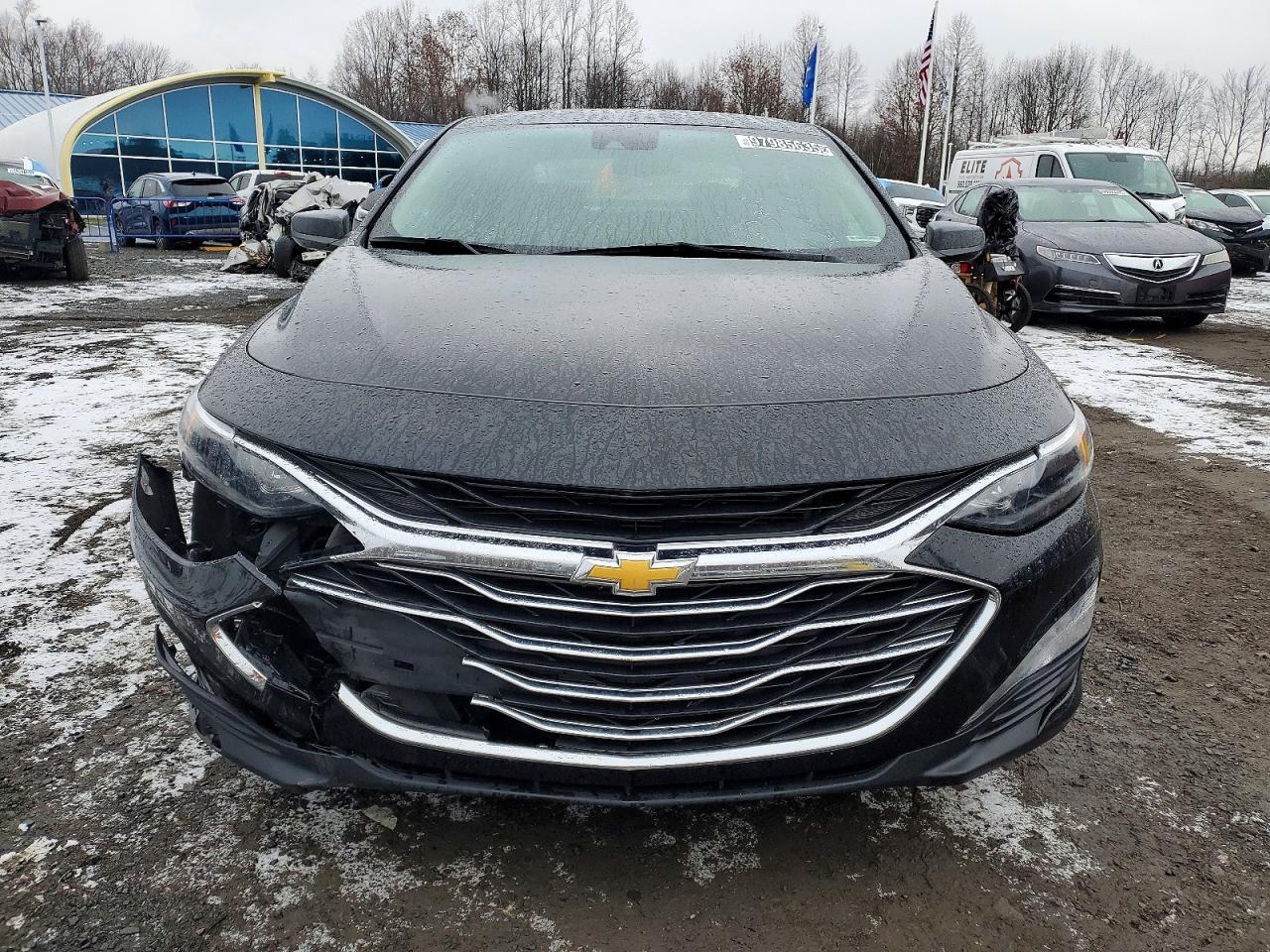 2023 CHEVROLET MALIBU LT photo 5