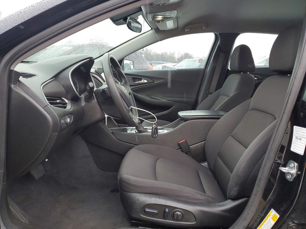 2023 CHEVROLET MALIBU LT photo 7