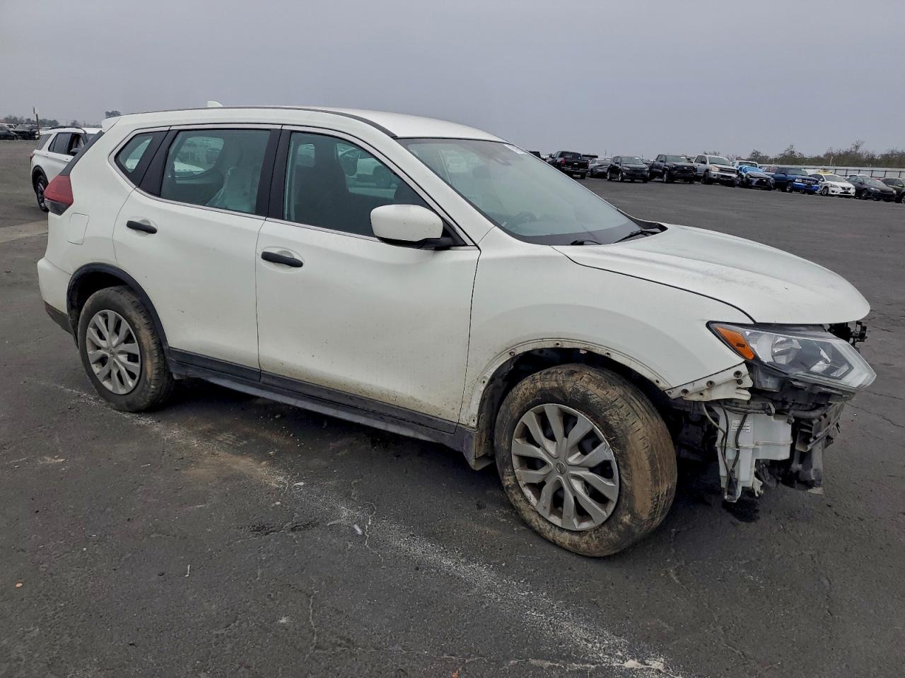 2020 NISSAN ROGUE S photo 4