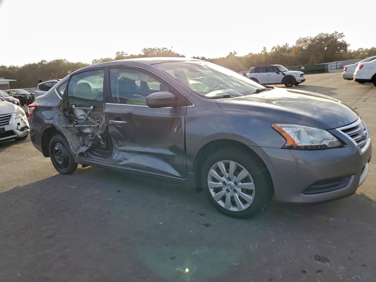 2015 NISSAN SENTRA S photo 4