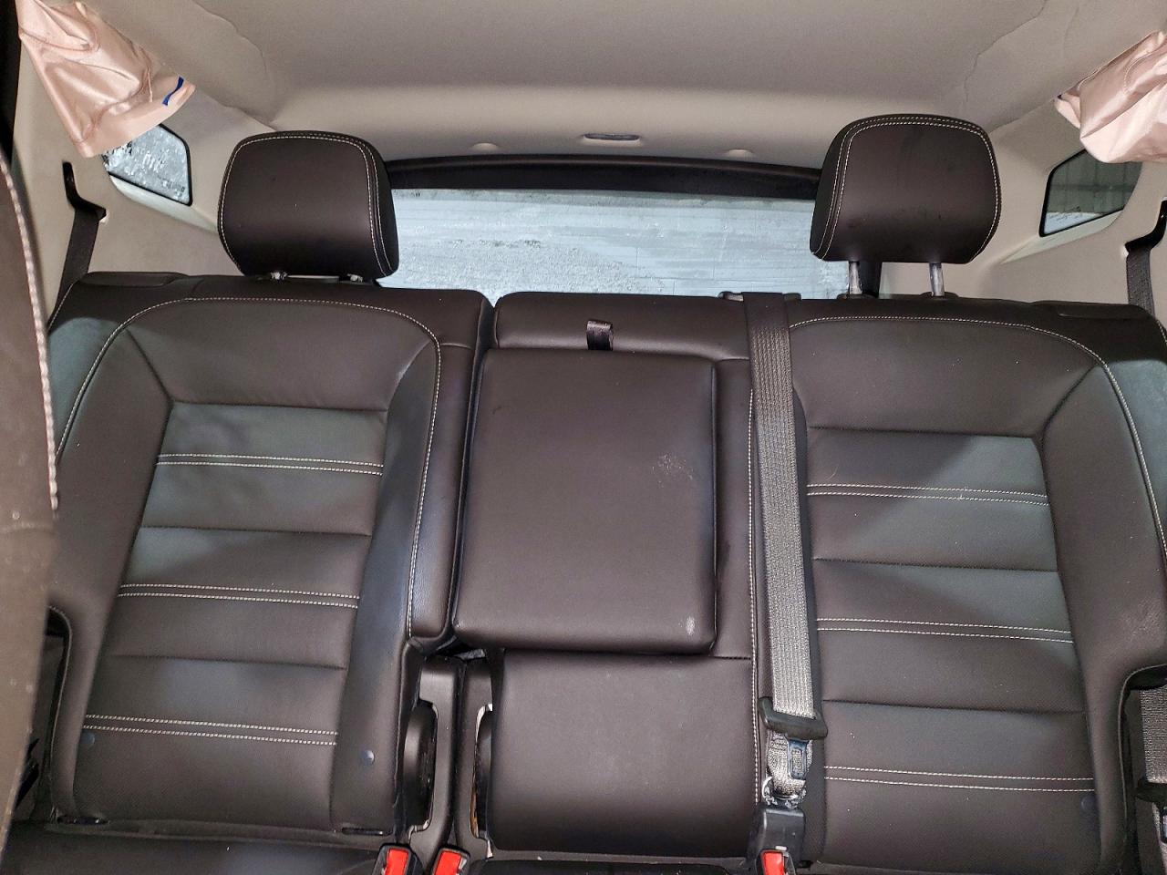 2024 GMC TERRAIN DENALI photo 10