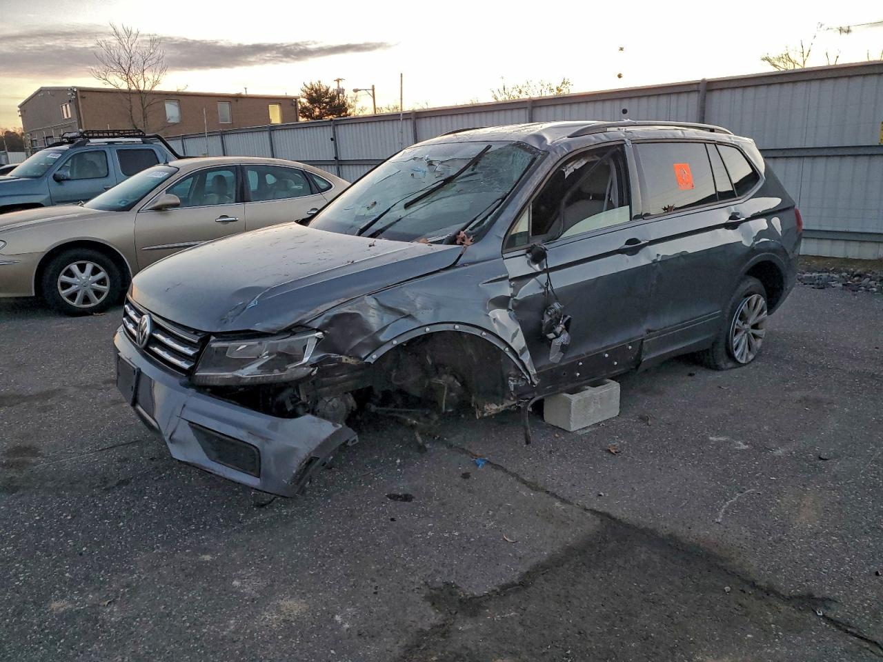 2020 VOLKSWAGEN TIGUAN