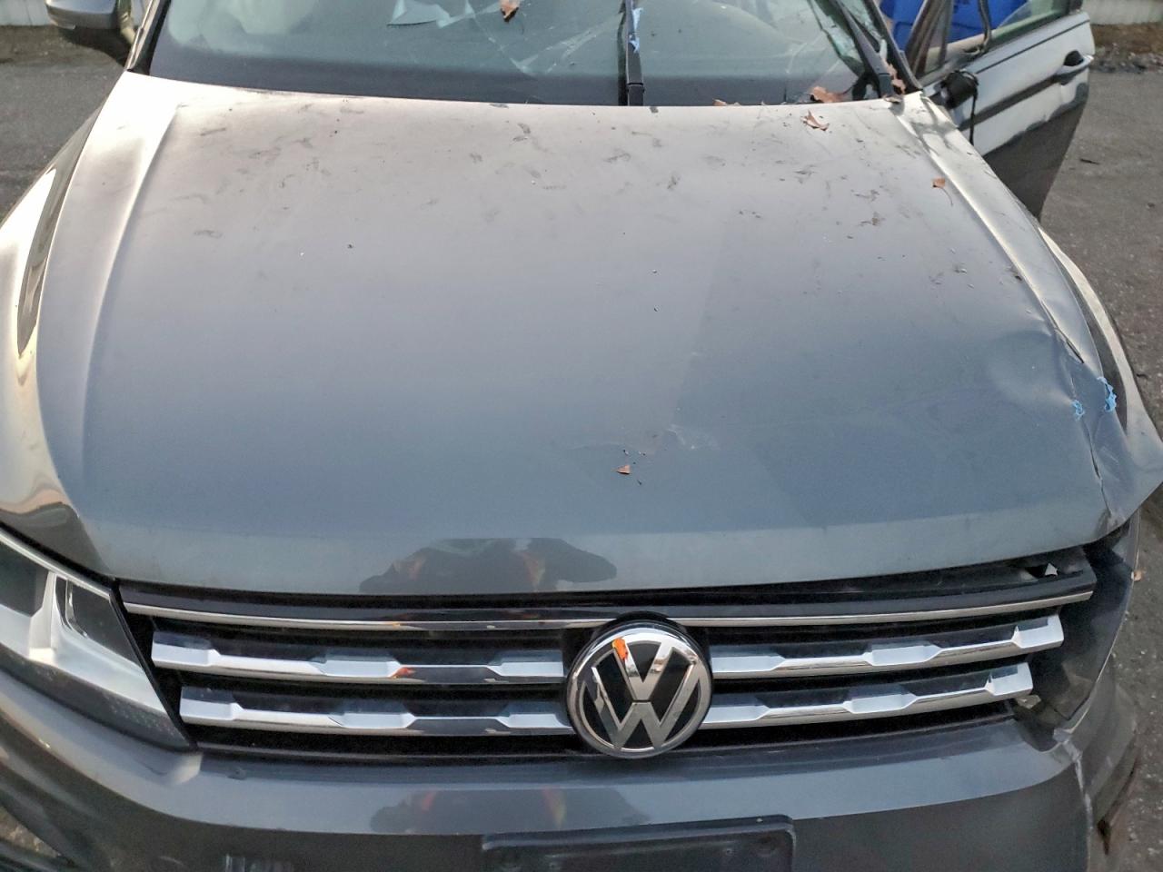 2020 VOLKSWAGEN TIGUAN S photo 12