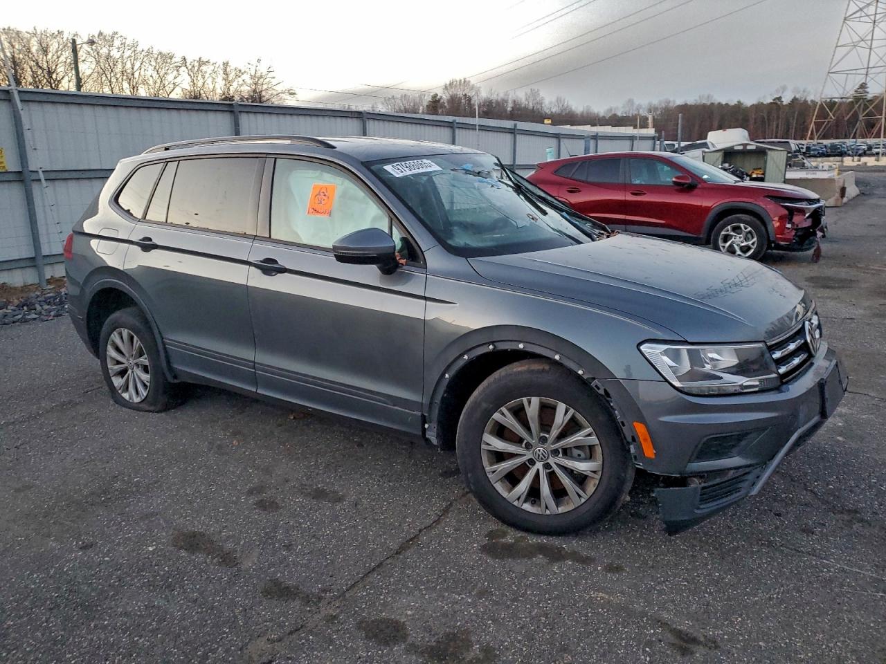 2020 VOLKSWAGEN TIGUAN S photo 4