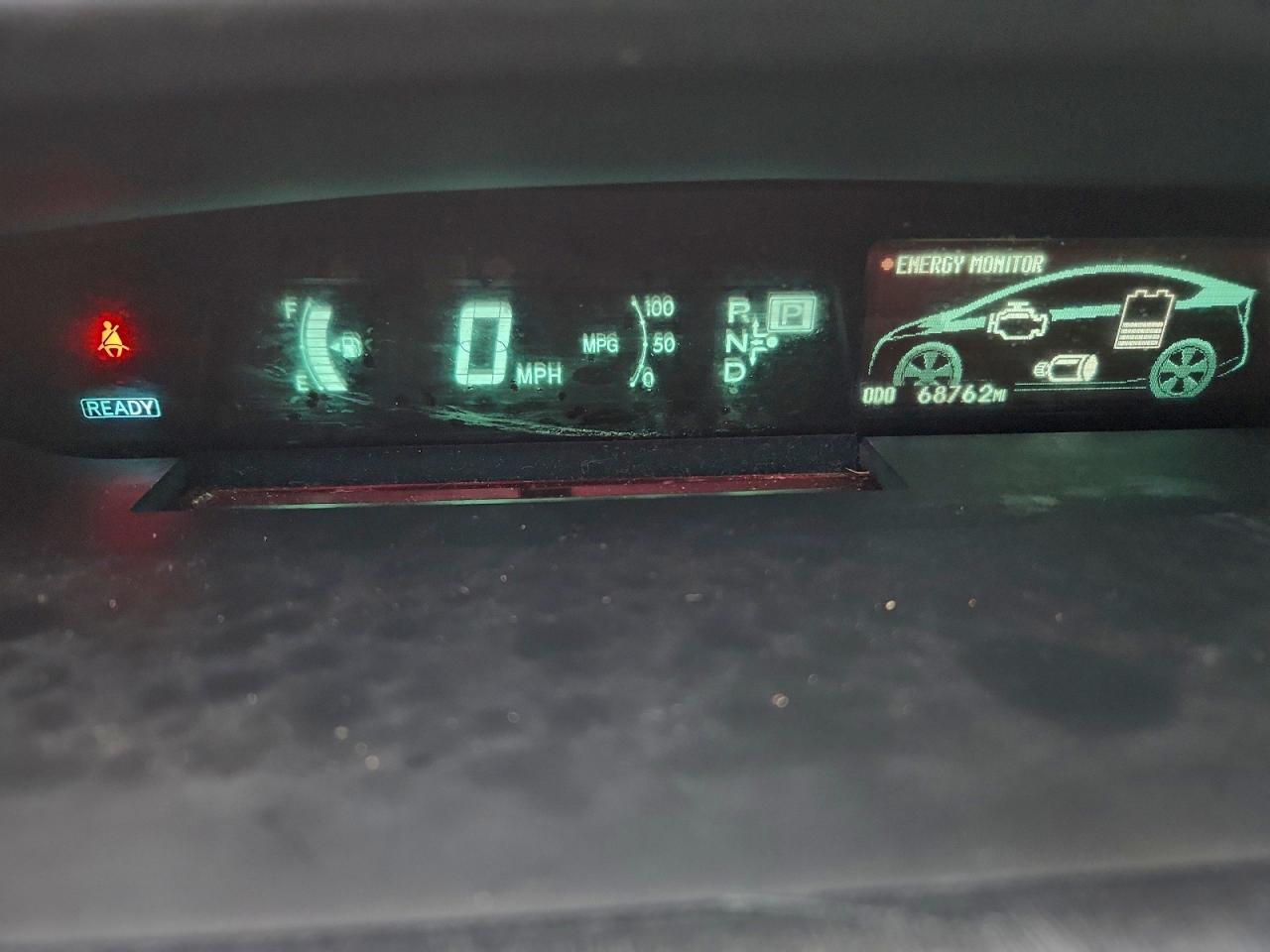 2011 TOYOTA PRIUS photo 25