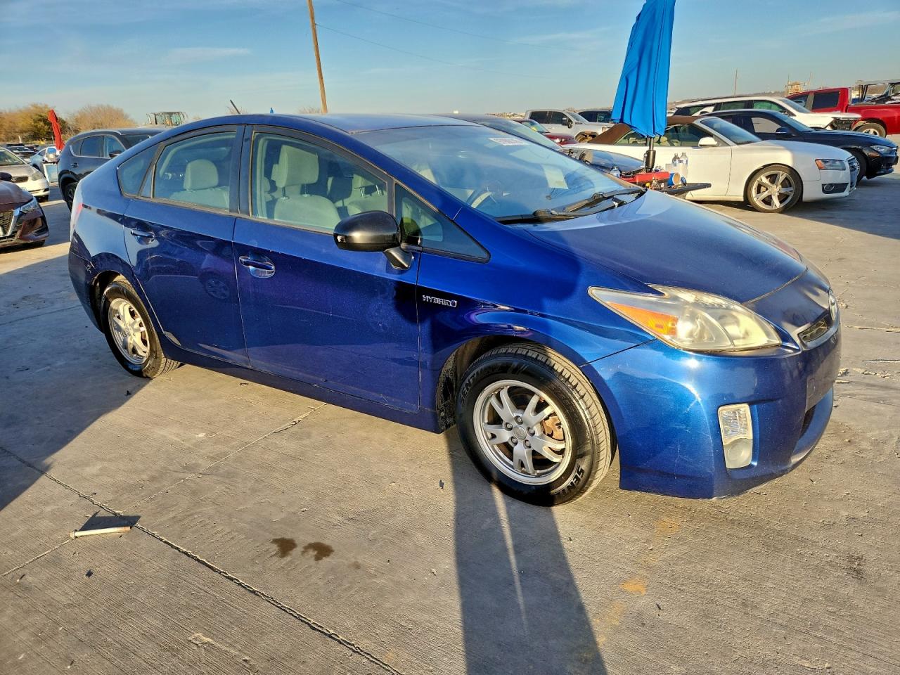 2011 TOYOTA PRIUS photo 10