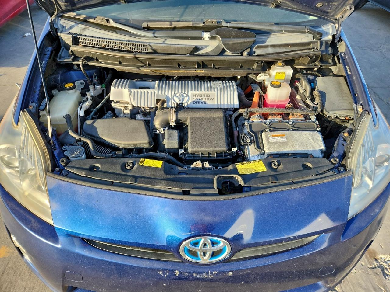 2011 TOYOTA PRIUS photo 31